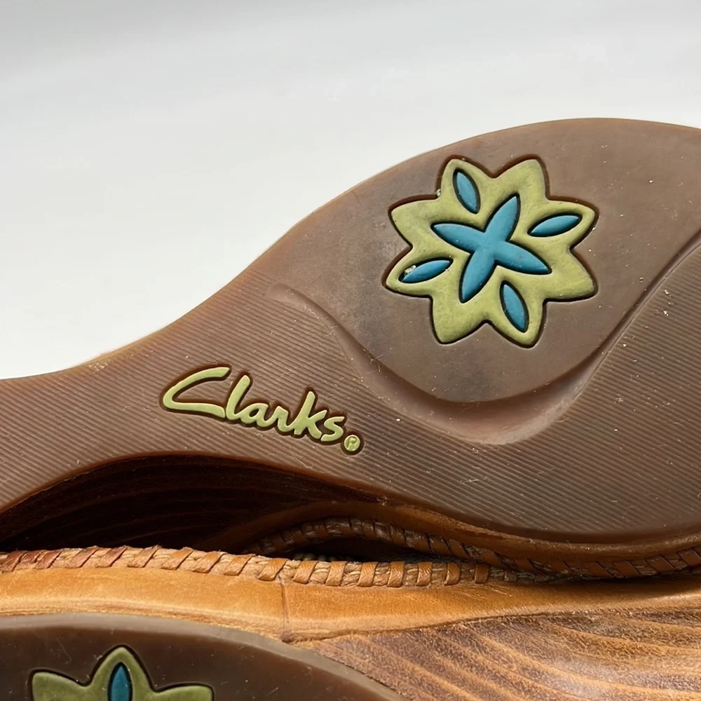 Clarks Artisan Brown Leather Beaded Sandals size 8.5